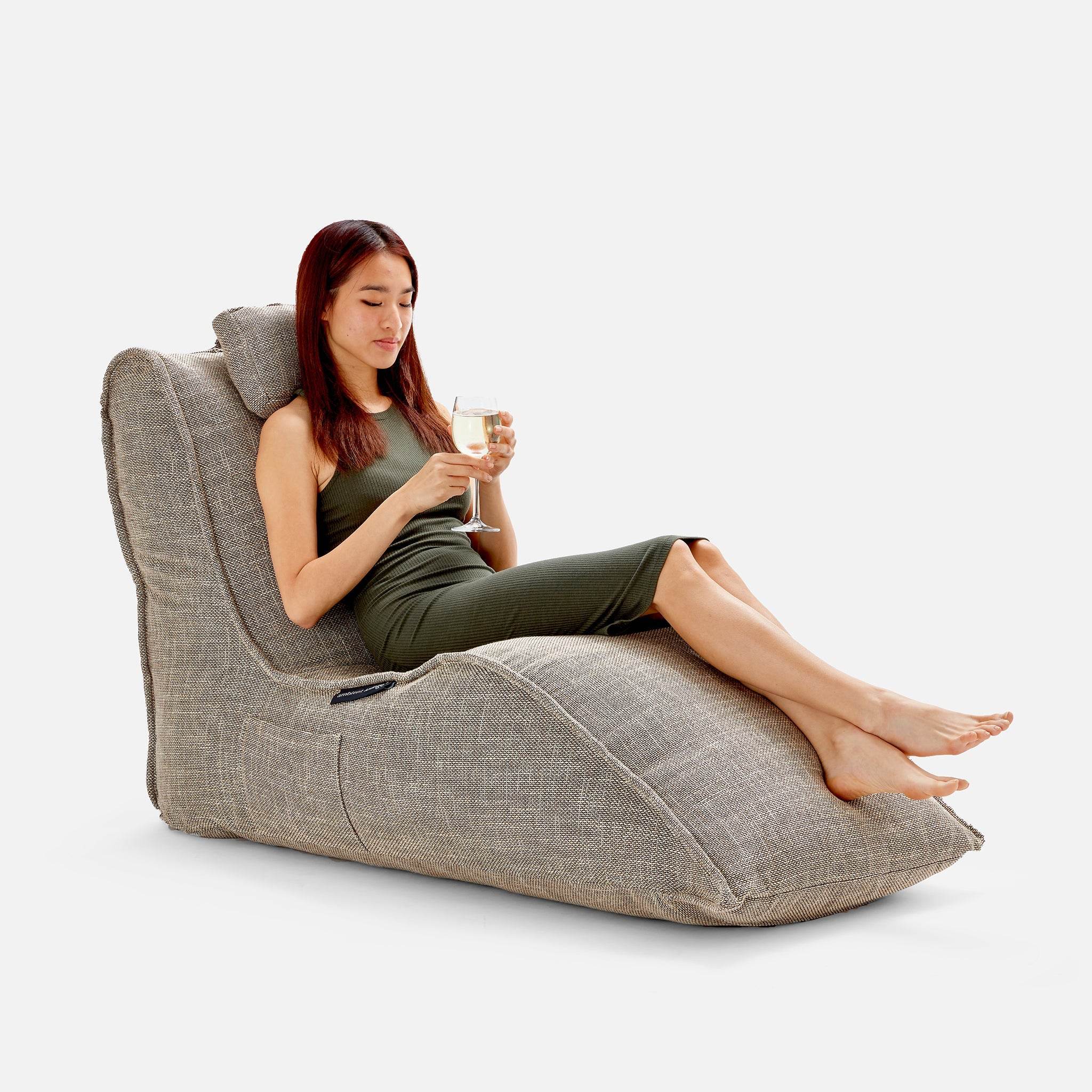 Avatar Lounger with Headrest - Interior
