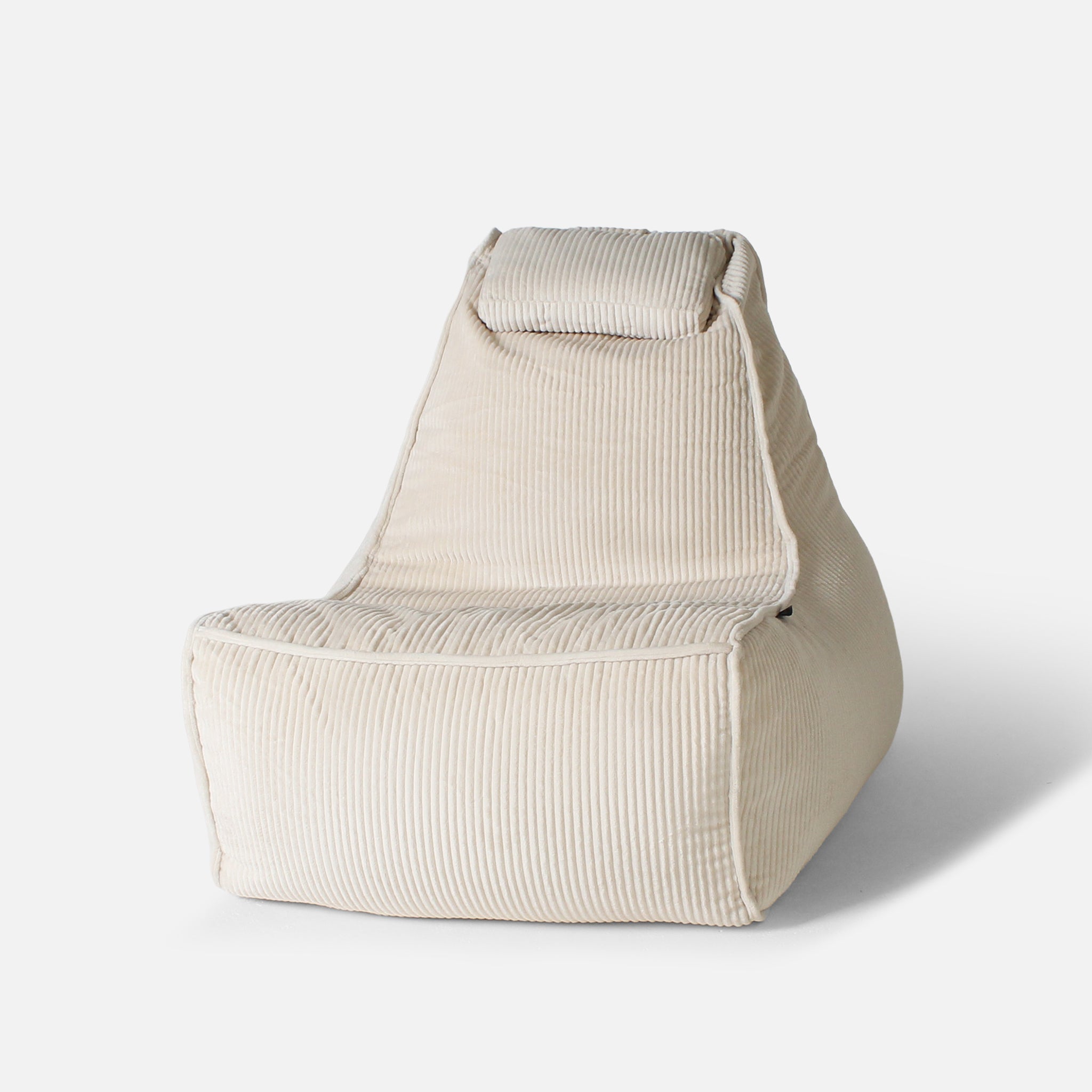 Calmera Lounge - Interior