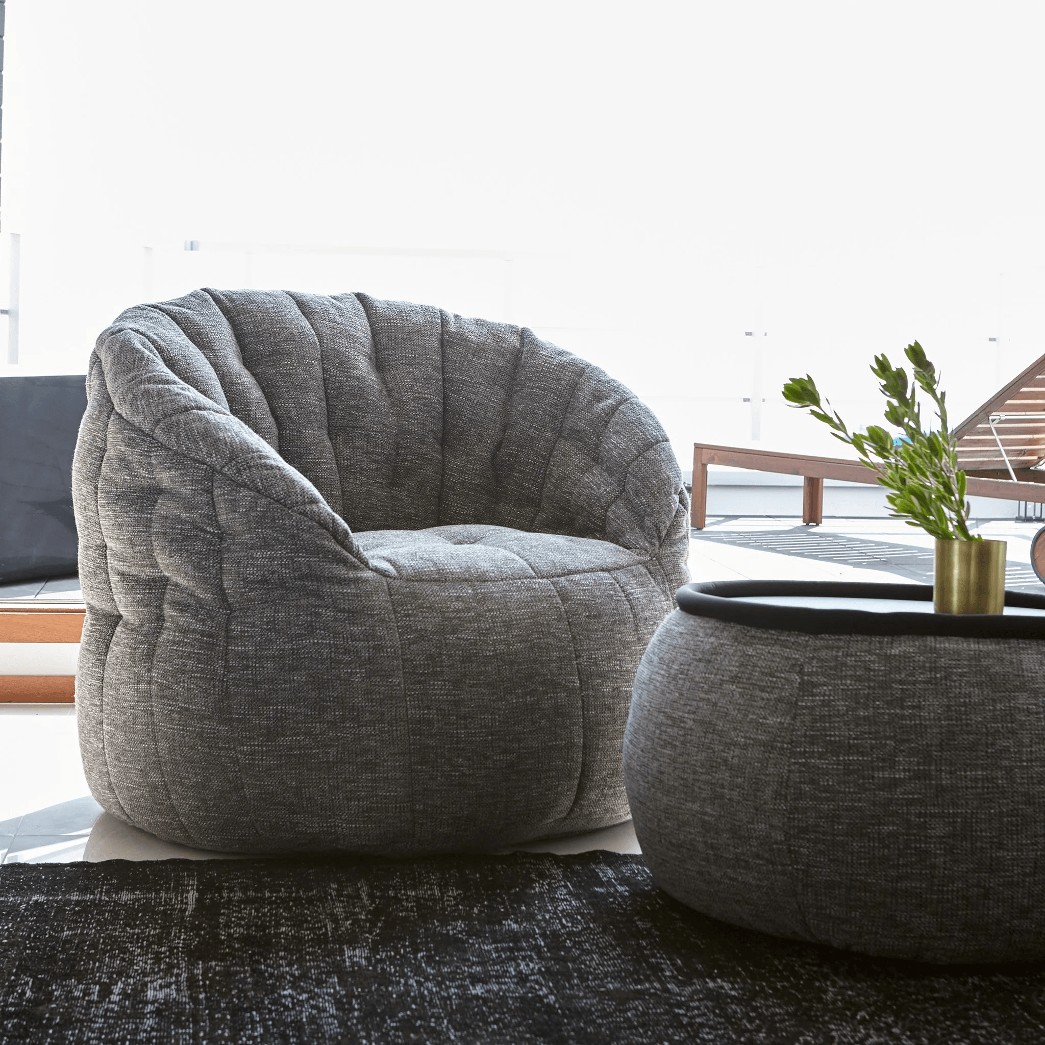 Butterfly Sofa - Interior